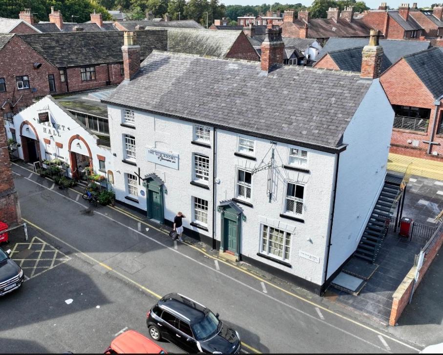 The Silk Rooms, At The Freemasons Inn Knutsford Esterno foto